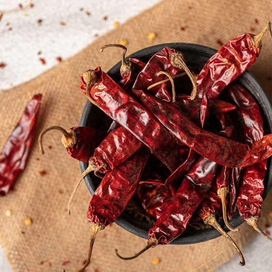 dry-red-chilli-2.webp