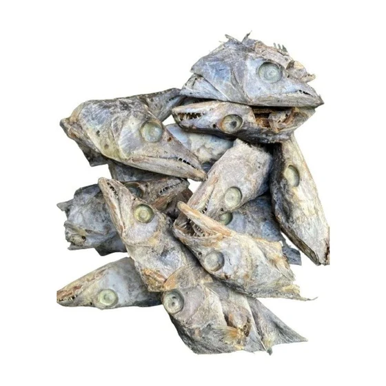 dry-fish-head-1.webp