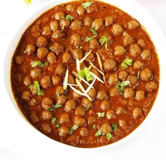 eat-chana-masala-2.webp