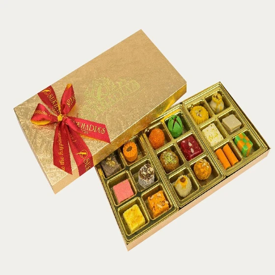 rectangular-sweet-box-1.webp