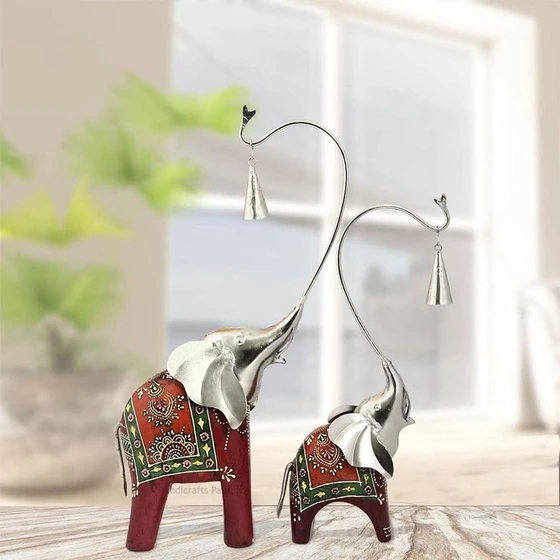 handmade-wooden-showpiece-2.webp