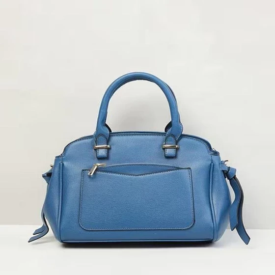 sequence-ladies-bags-2.webp