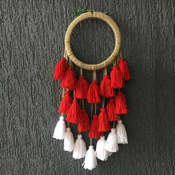 wall-hanging-tassel-2.webp