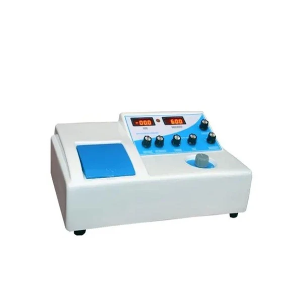 digital-display-spectrophotometer-2.webp