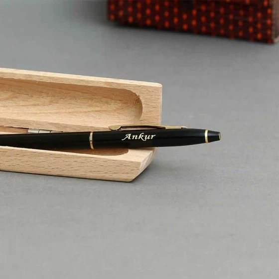 customized-pen-box-1.webp
