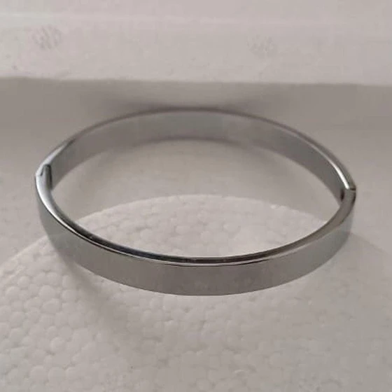brass-silver-kada-2.webp