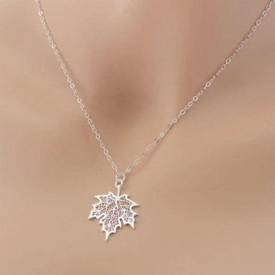 designer-silver-pendant-1.webp