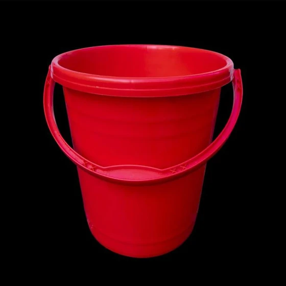 red-stripe-plastic-buckets-2.webp