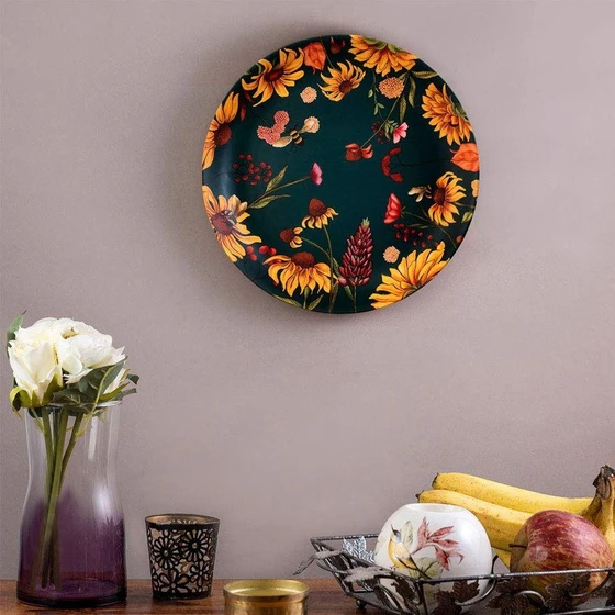 floral-wall-plates-2.webp