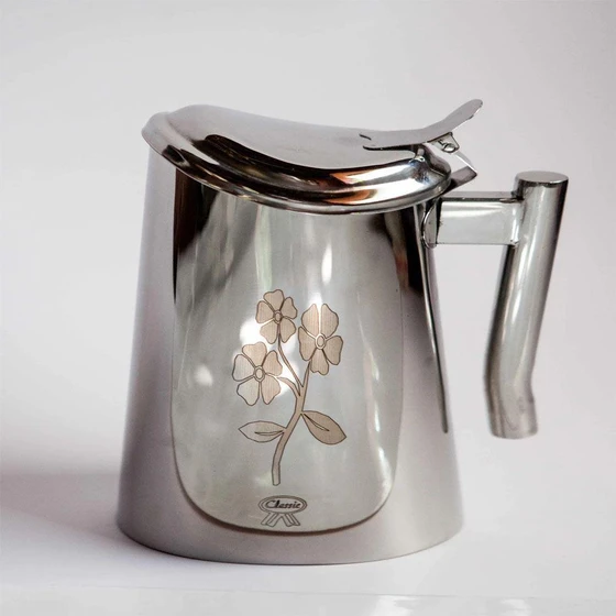 water-steel-jugs-2.webp