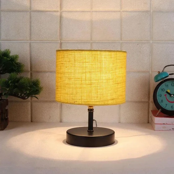iron-lamp-table-2.webp