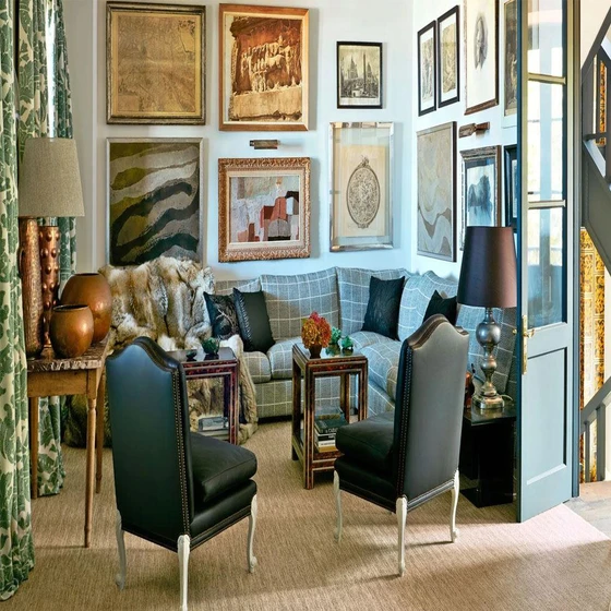 antique-home-furniture-2.webp