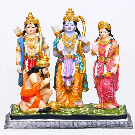 ram-darbar-statue-2.webp