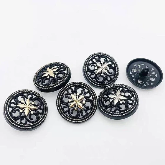 metal-garment-buttons-2.webp