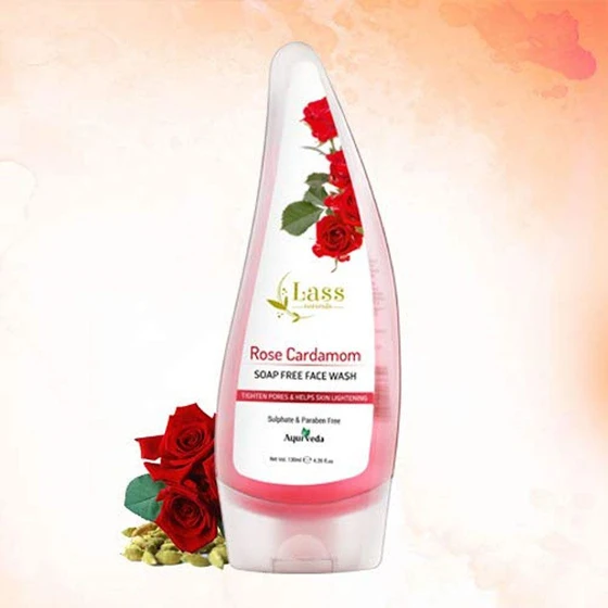 rose-herbal-face-wash-2.webp