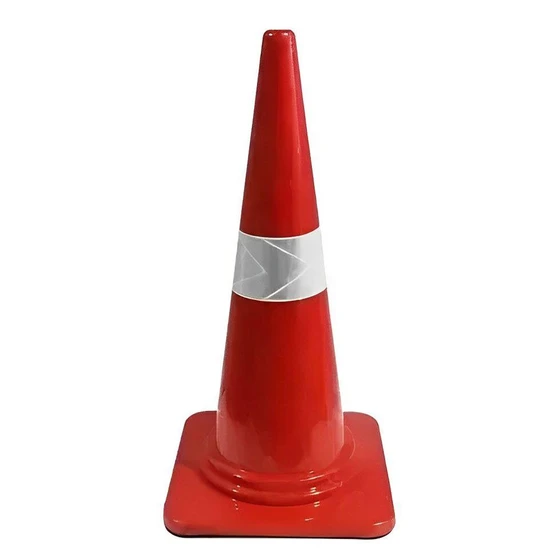 cone-red-traffic-2.webp