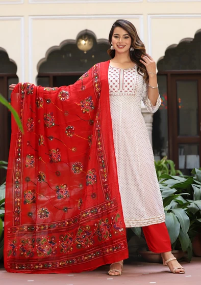 Elegant Reyon kurti Set — Elegant Flaired Set, size M to 3XL
