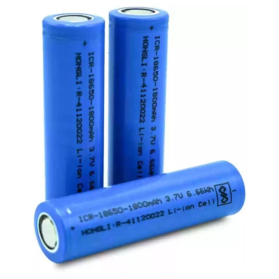 rechargeable-battery-cell-2.webp