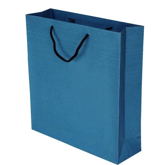 gift-paper-bag-2.webp