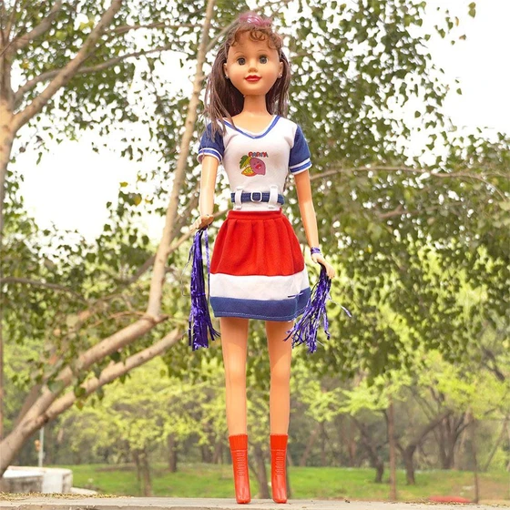 single-plastic-doll-toy-1.webp