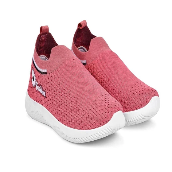 walking-style-shoes-2.webp