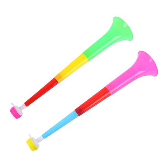 cheering-plastic-horn-2.webp