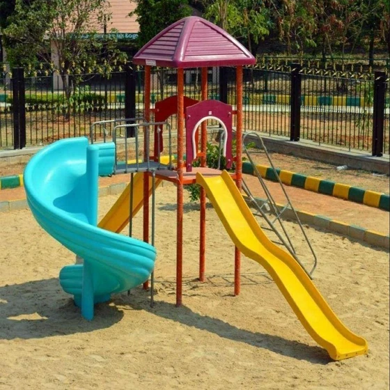 lldpe-playground-equipment-2.webp