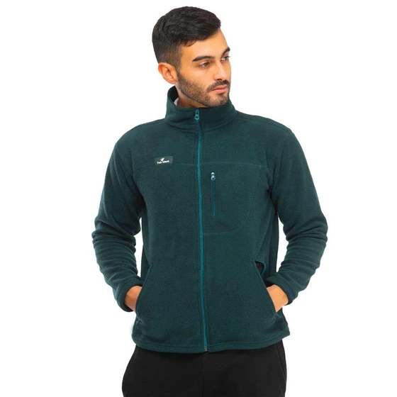 winter-fleece-jacket-2.webp