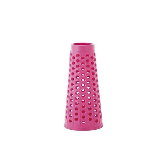 dyeing-perforated-cones-1.webp