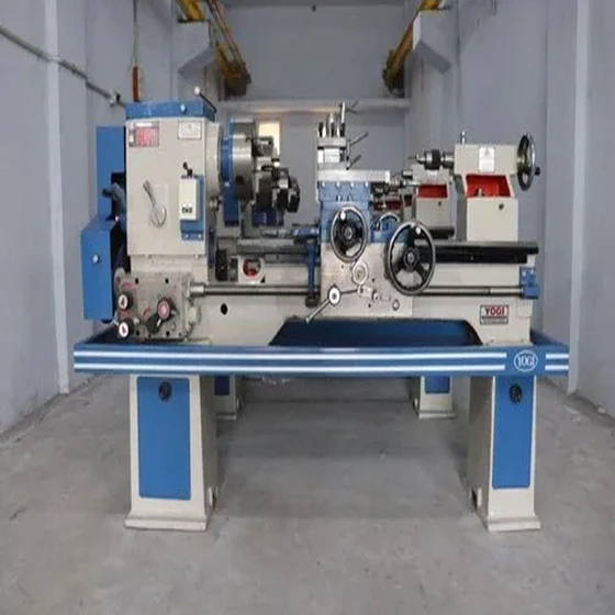 medium-duty-lathe-machine-2.webp
