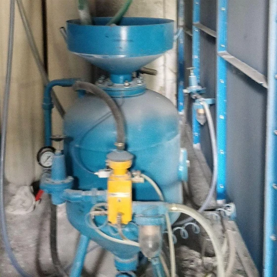 glass-sandblasting-machine-2.webp