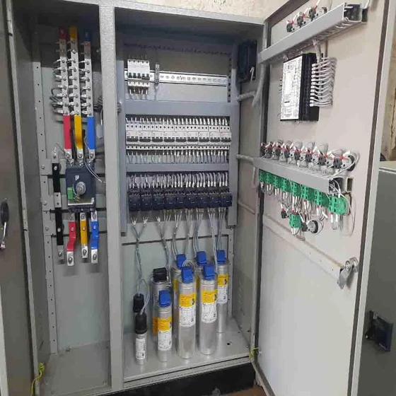 capacitor-panel-2.webp