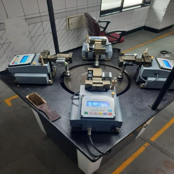 polishing-diamond-machine-2.webp