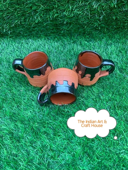 clay-made-tea-cup-glazed-01.webp