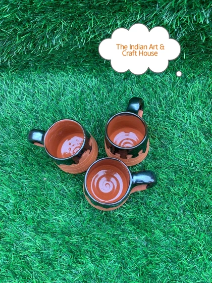 clay-made-tea-cup-glazed-01b.webp