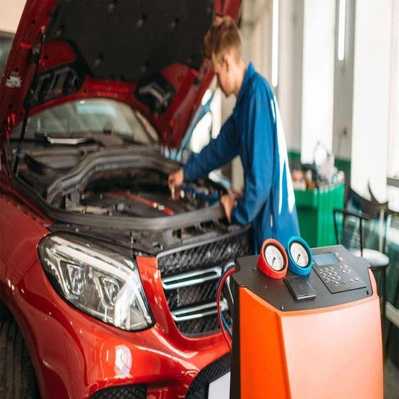 car-ac-repairing-service-2.webp