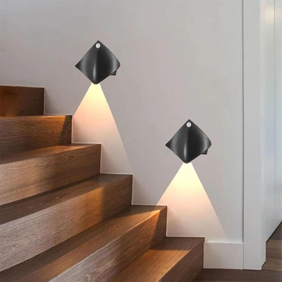 motion-sensor-wall-light-1.webp