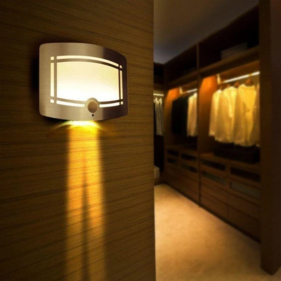 motion-sensor-wall-light-2.webp