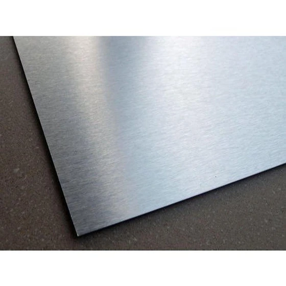 silver-aluminium-composite-panels-2.webp