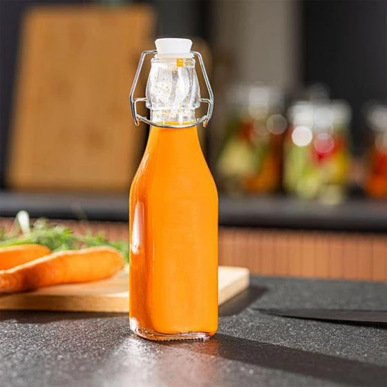 glass-swing-drinking-bottle-2.webp
