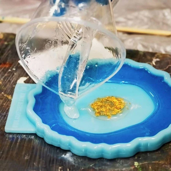liquid-epoxy-resin-2.webp