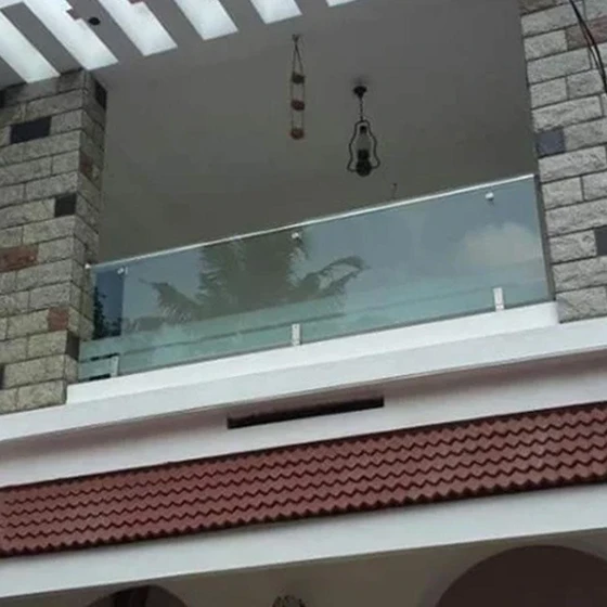 balcony-glass-railing-2.webp