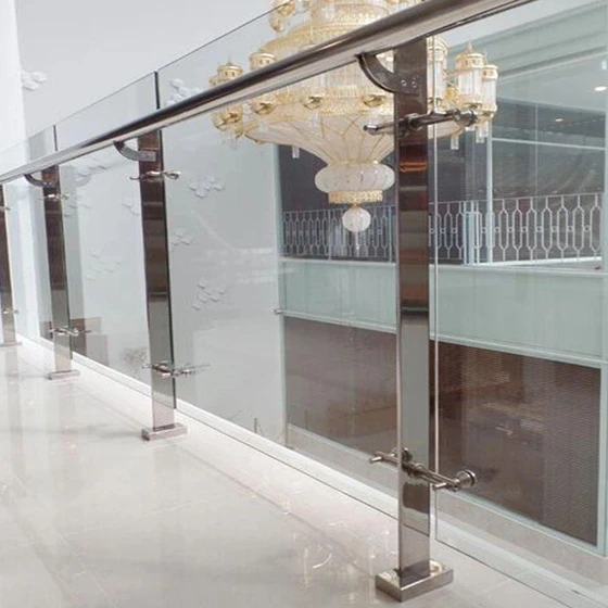 flat-glass-railings-2.webp