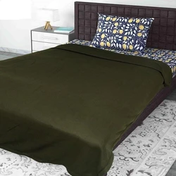 Woolen Green Blanket