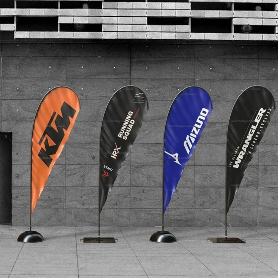 curved-top-flag-2.webp