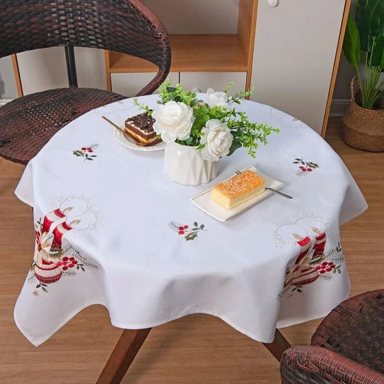 handmade-table-cover-2.webp