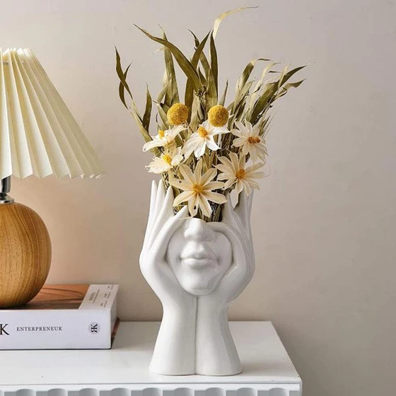 unique-design-flower-vase-2.webp