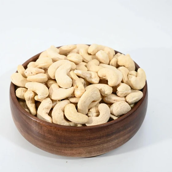 raw-cashew-nut-2.webp
