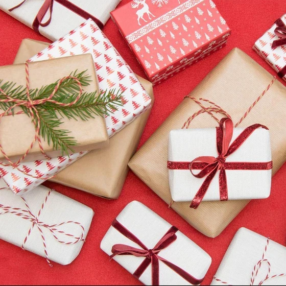fancy-paper-gift-box-2.webp