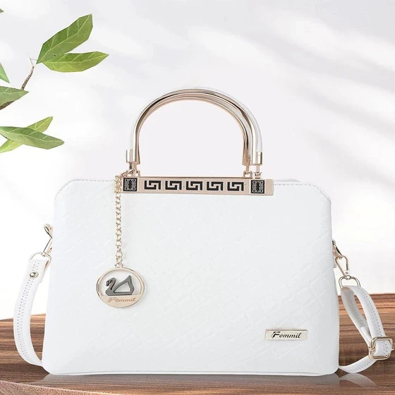 white-ladies-hand-bag-2.webp